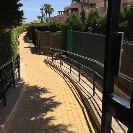Bonito Apartamento En Con Piscina Apartment Alcaidesa